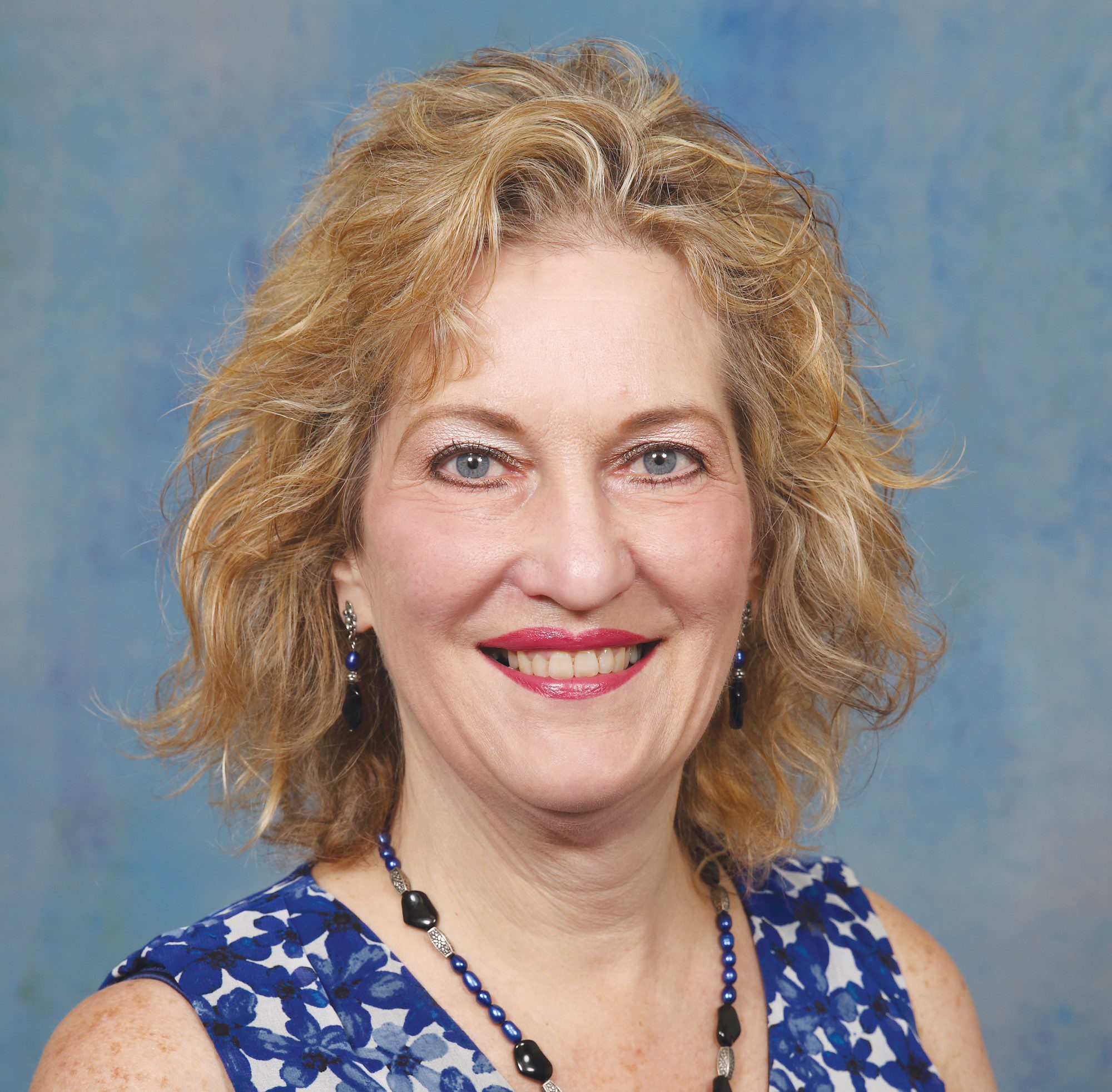 photo of Linda Competillo