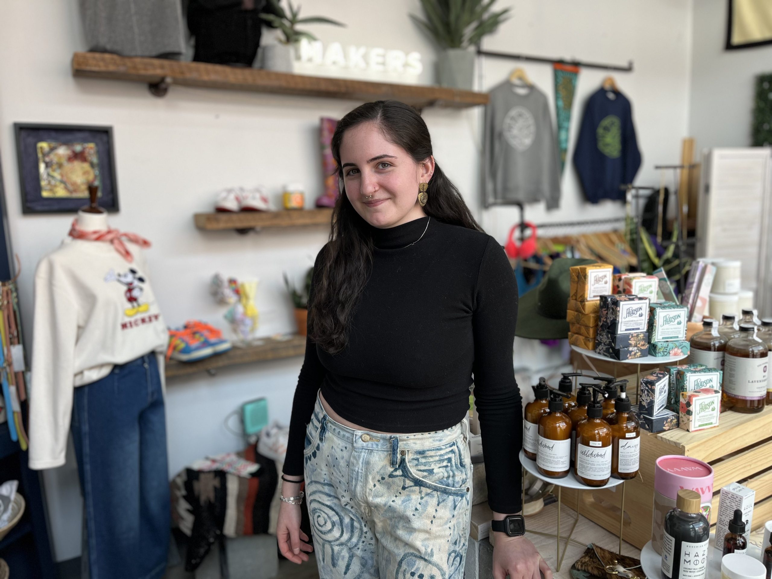 Miranda Kasher is excited to be a partner of Spark and Embers. Their goals of providing unique and loveable products that are centered around kindness towards the planet are at the heart of both their businesses. Sparks and Embers is located in Press Bay Alley. 