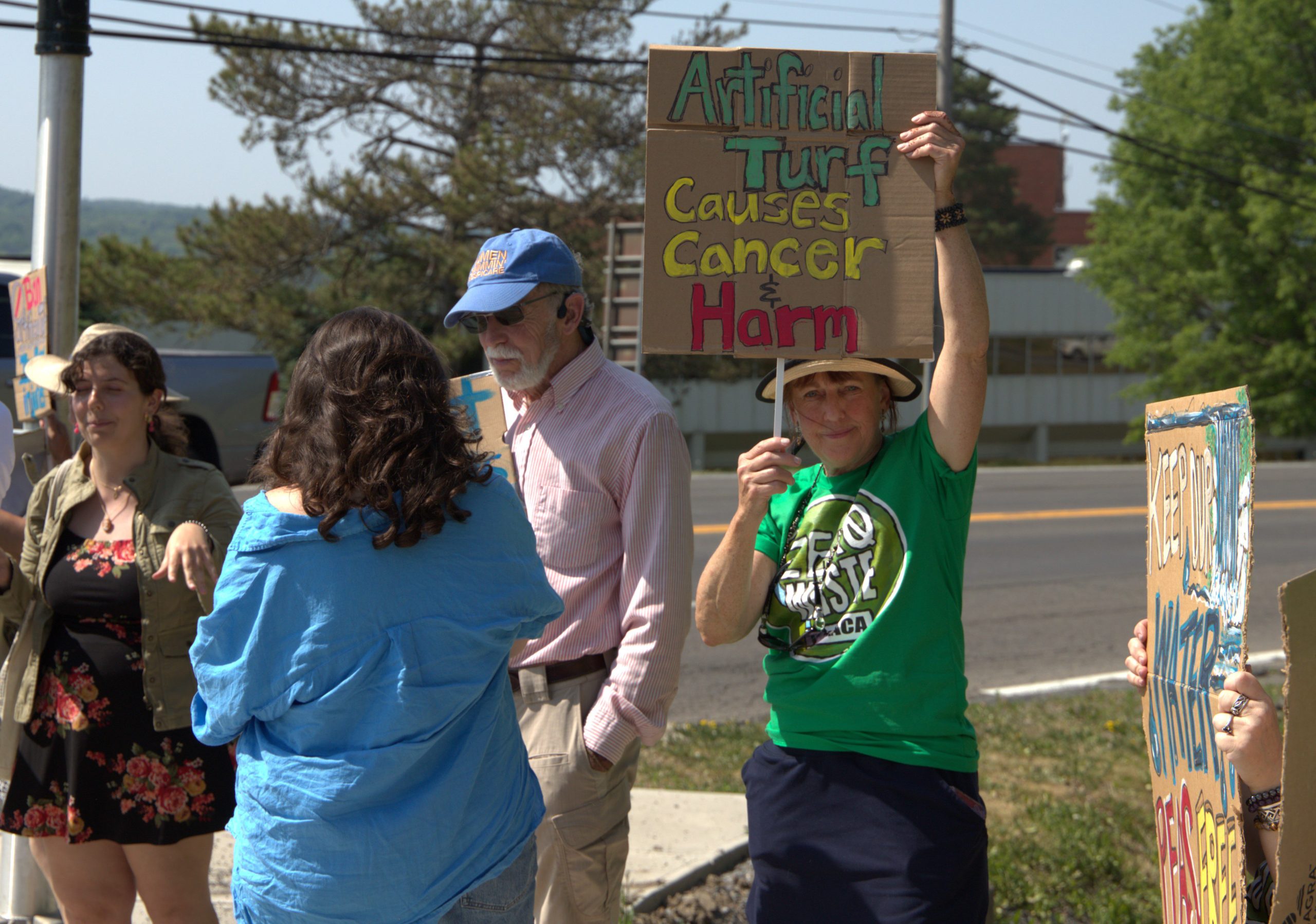 protestors outside Ithaca College