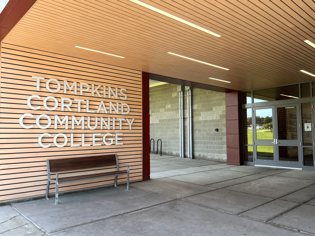 By Jaime Cone Hughes 
Tompkins Cortland Community College (TC3) graduates now have the opportunity to transfer to the College of Agriculture and Life Sciences (CALS) at Cornell. 