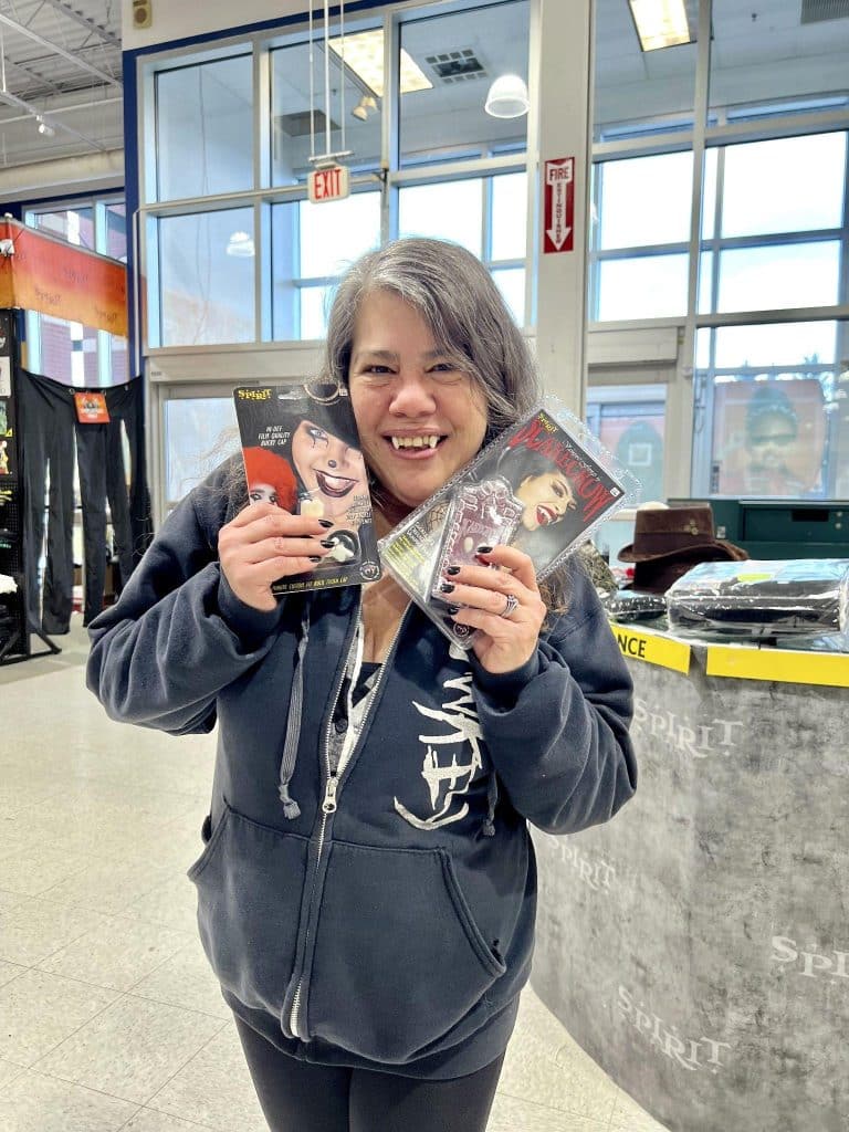 Vampire. 
Leyda, Cortland 
