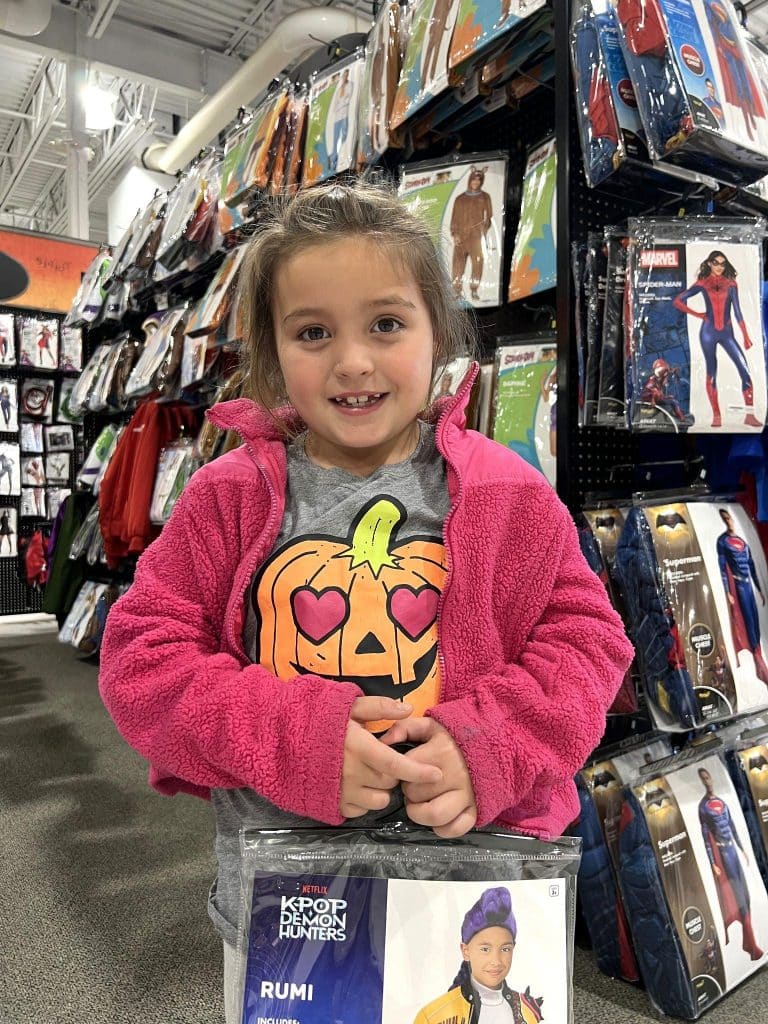 Rumi. 
Lauren, Moravia 
