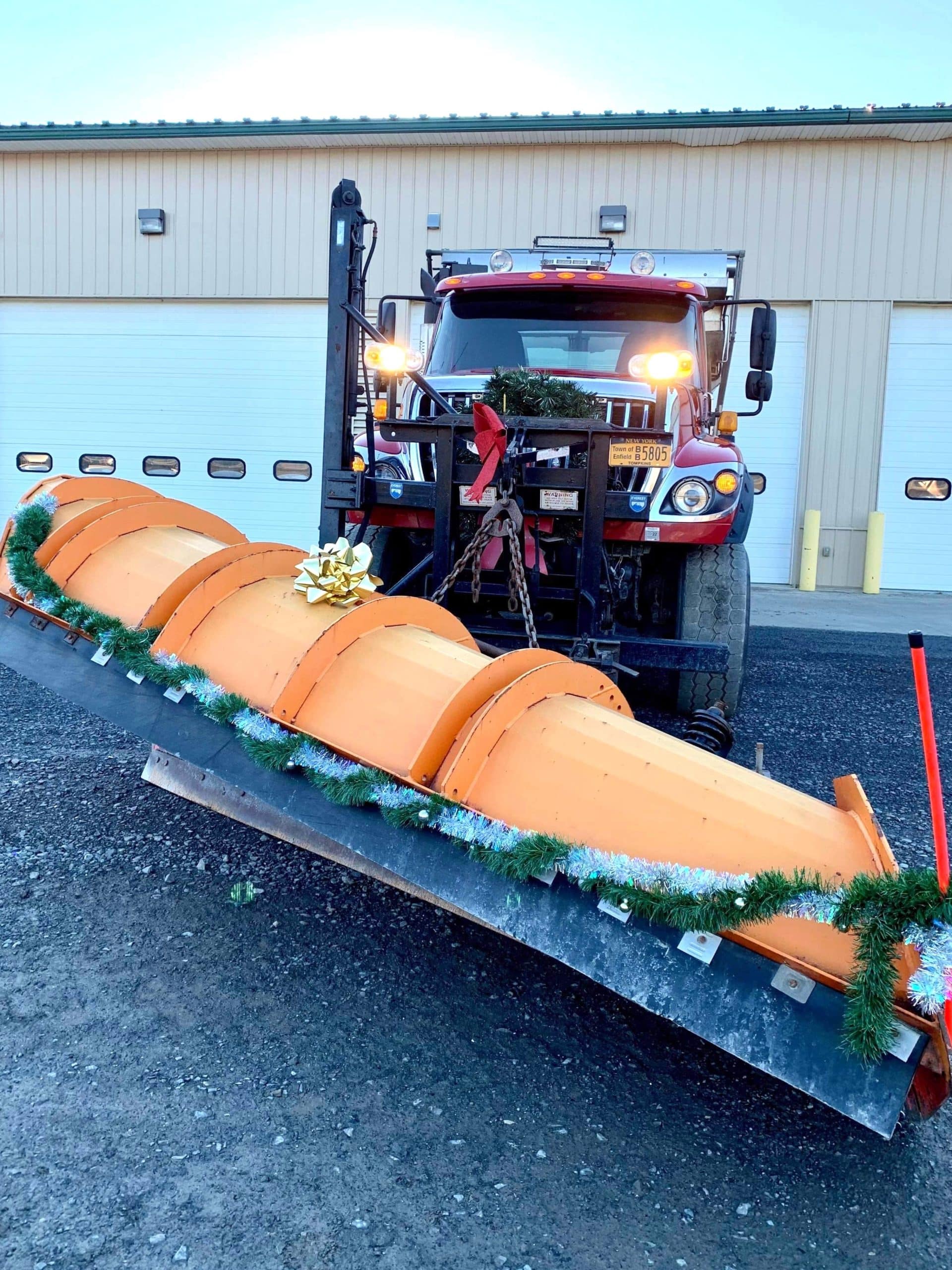 Enfield rings in holiday season with market and “Deck the Halls” event 